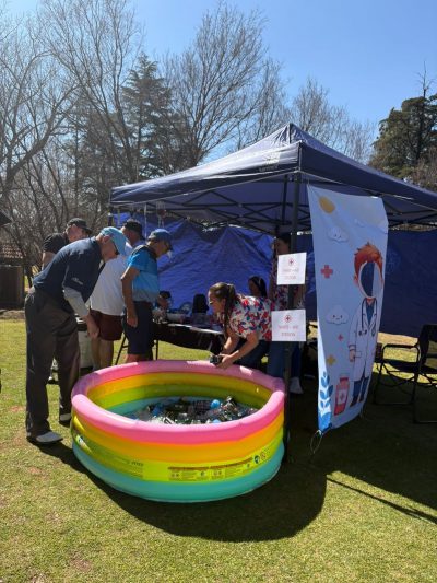 Participants enjoying the Save The Vaal Golf Day charity event